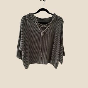 VICI Womens Grey Ribbed Lace Up Hooded Knit Sweater Grunge Small Fall
